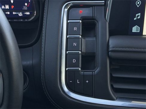 Certified 2024 Chevrolet Tahoe Z71 image 21