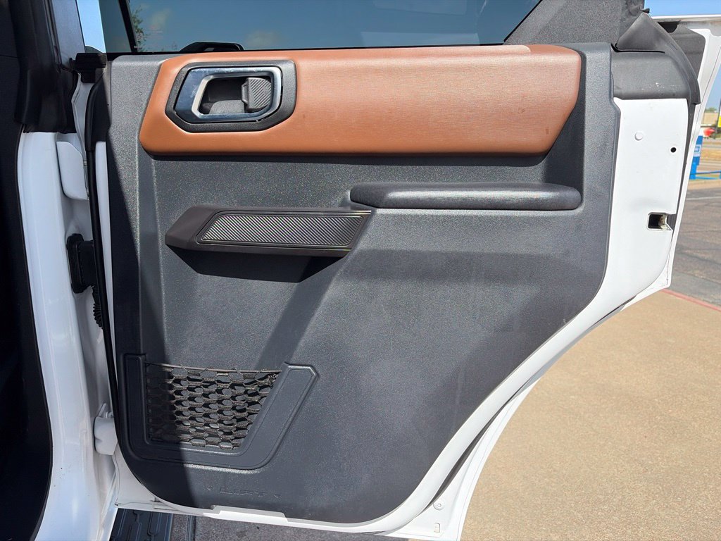 Used 2024 Ford Bronco Outer Banks AWD/4WD image 13