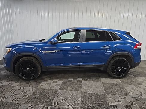 Used 2025 Volkswagen Atlas Cross Sport SE AWD/4WD image 5