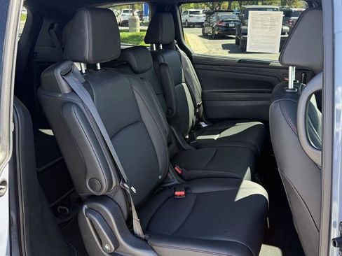 Certified 2026 Honda Odyssey Sport-L image 23