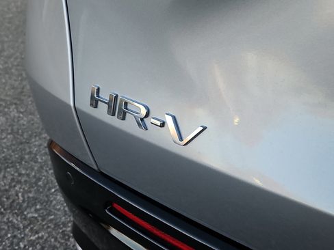 New 2026 Honda HR-V EX-L image 5