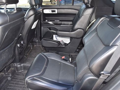 Used 2020 Ford Explorer ST w/ ST Street Pack image 11