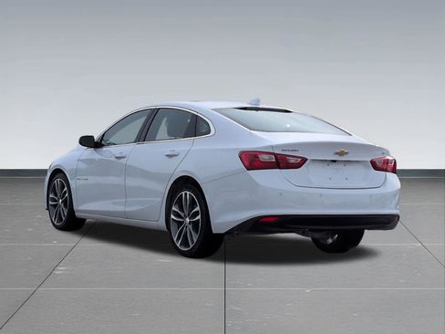 Used 2023 Chevrolet Malibu LT w/ Driver Confidence Package FWD image 4