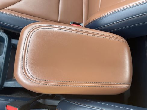 Used 2022 Ford Maverick Lariat image 21