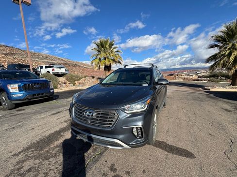 Used 2019 Hyundai Santa Fe XL image 1