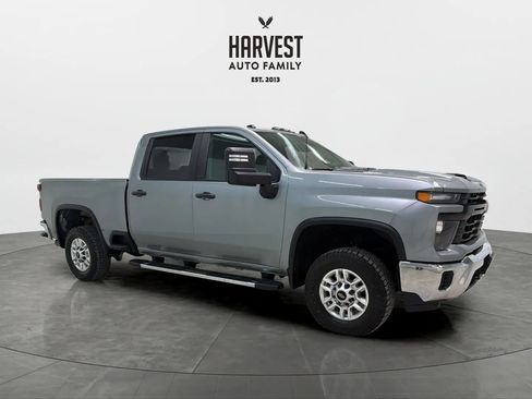 Used 2024 Chevrolet Silverado 2500 W/T w/ WT Convenience Package image 9