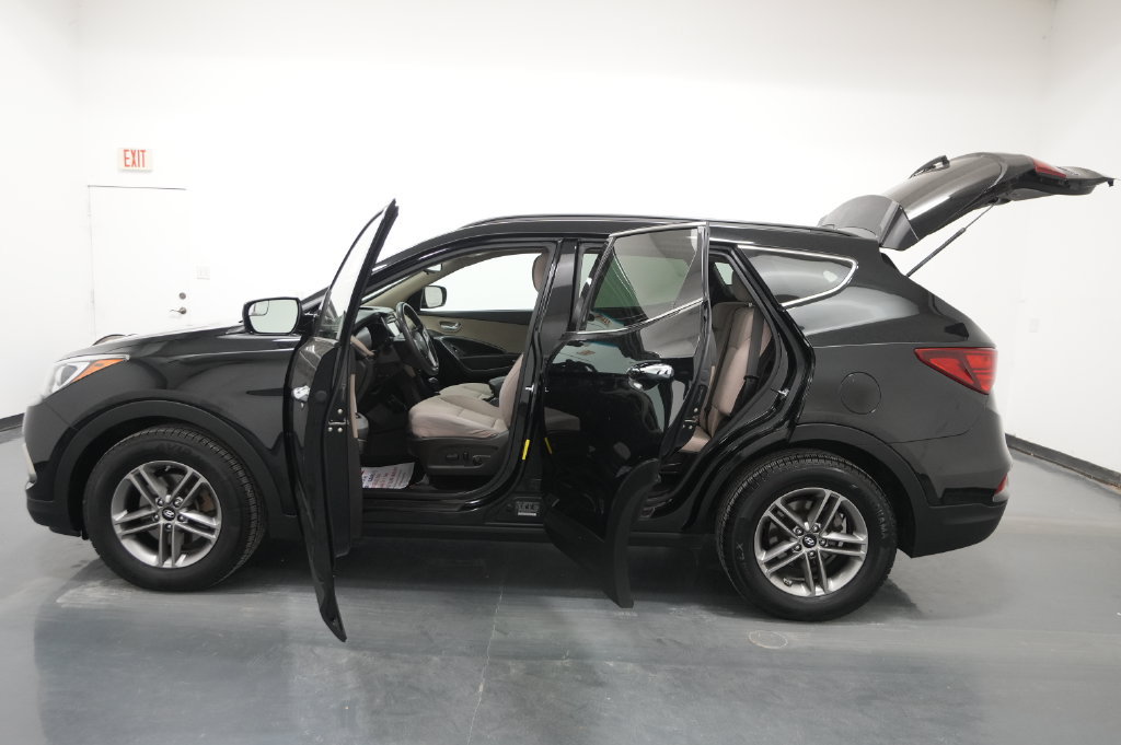 Used 2017 Hyundai Santa Fe Sport AWD/4WD image 22