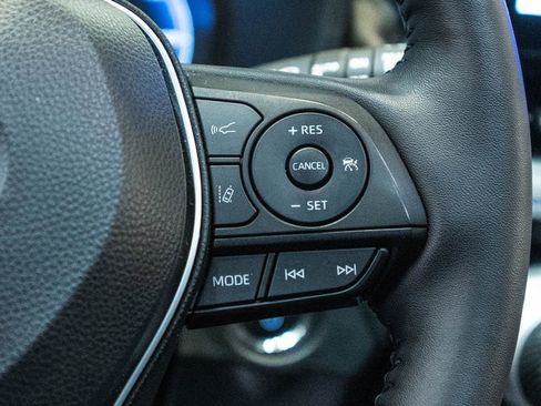 Certified 2025 Toyota RAV4 XSE w/ Advanced Technology Package image 20