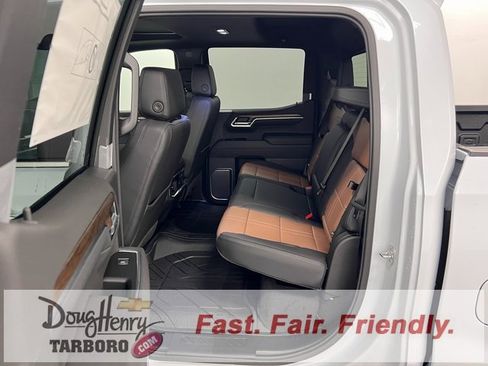New 2026 Chevrolet Silverado 1500 High Country w/ High Country Premium Package image 31
