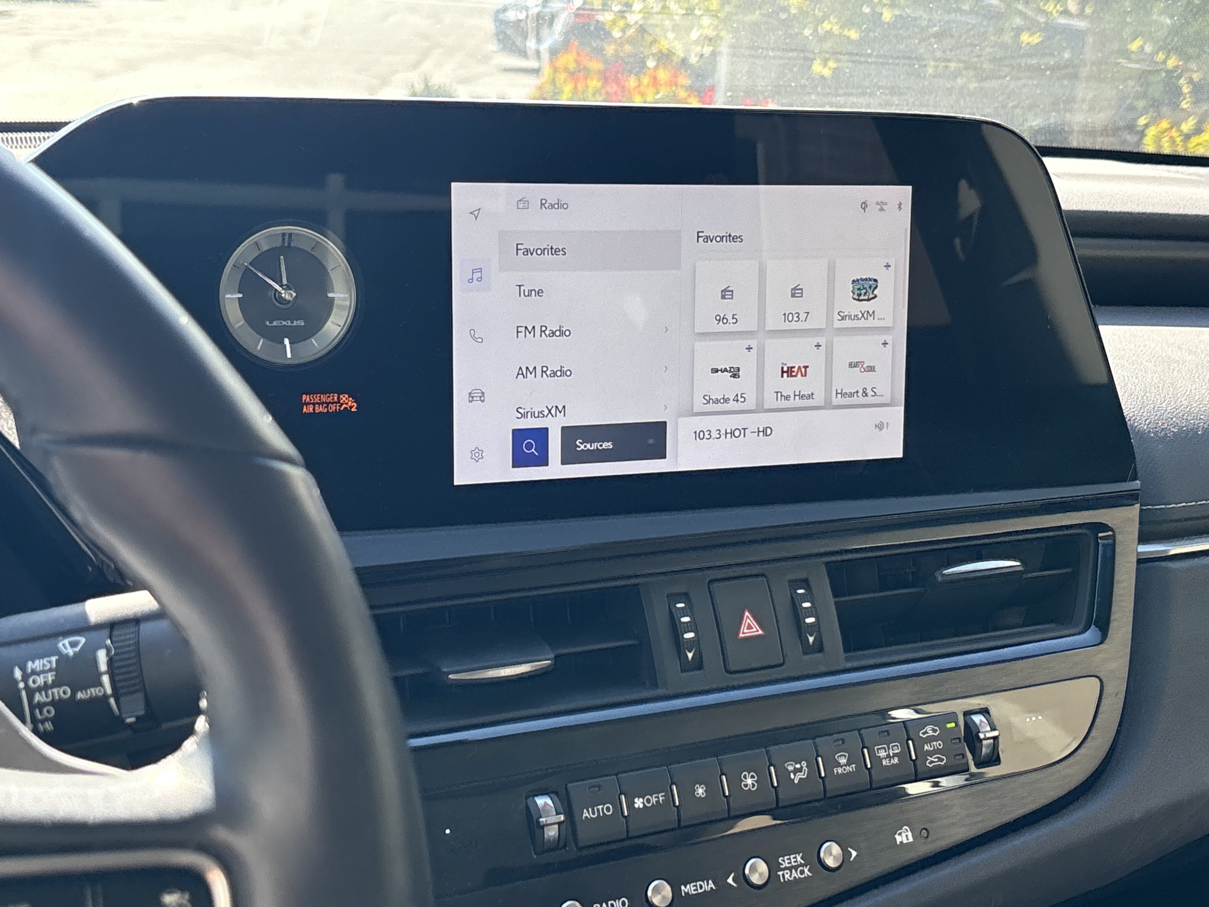 Used 2023 Lexus ES 350 w/ Premium Package FWD image 23