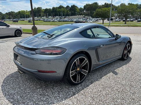 Used 2025 Porsche 718 Cayman S w/ Premium Package RWD image 8