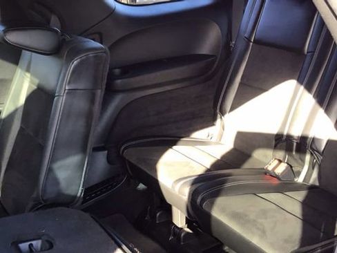 Used 2022 Dodge Durango GT image 14