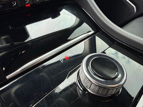 Used 2021 Jeep Grand Cherokee L Limited image 22