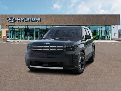 Certified 2026 Hyundai Santa Fe SE image 2