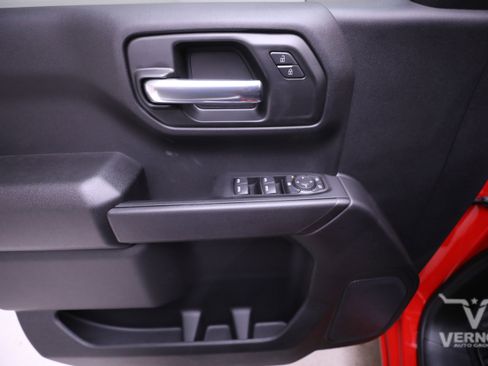 New 2026 GMC Sierra 1500 Pro w/ Graphite Edition image 19