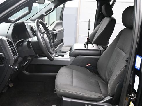 Used 2018 Ford F150 XLT w/ Equipment Group 302A Luxury AWD/4WD image 6