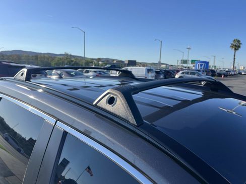 Used 2019 Toyota RAV4 LE image 31