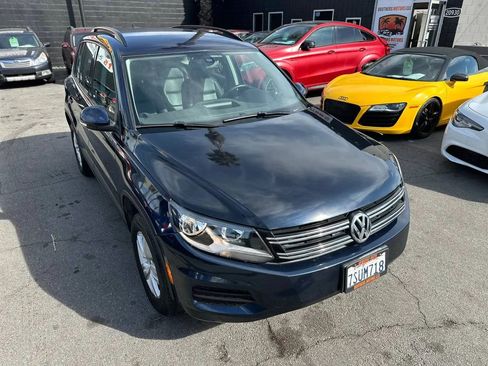 Used 2016 Volkswagen Tiguan SEL image 2