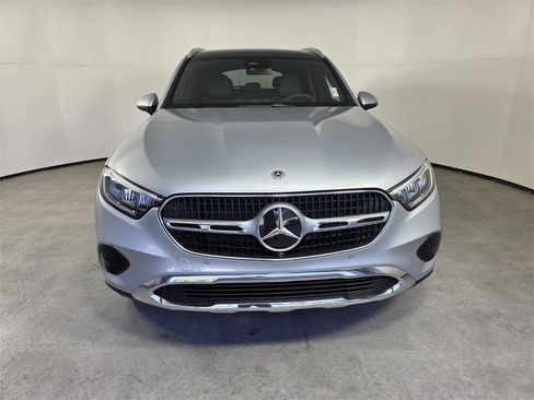 New 2026 Mercedes-Benz GLC 300 image 2