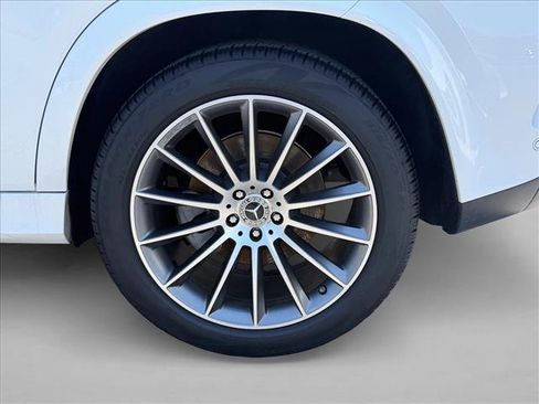 Used 2024 Mercedes-Benz GLE 350 4MATIC image 13