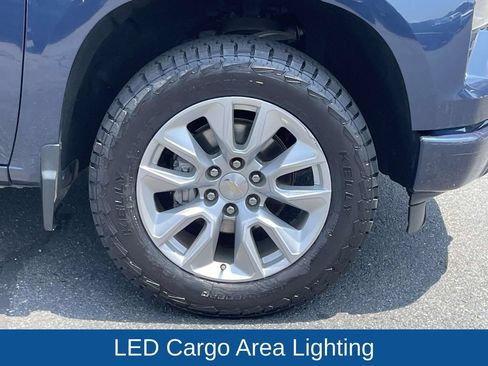 Used 2022 Chevrolet Silverado 1500 Custom AWD/4WD image 10