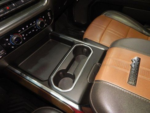 Used 2025 Chevrolet Silverado 2500 High Country w/ High Country Premium Package image 30