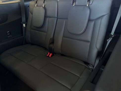 New 2026 Ford Explorer Active w/ Active Comfort Package image 14