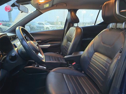 Used 2020 Nissan Kicks SR w/ SR Premium Package image 12