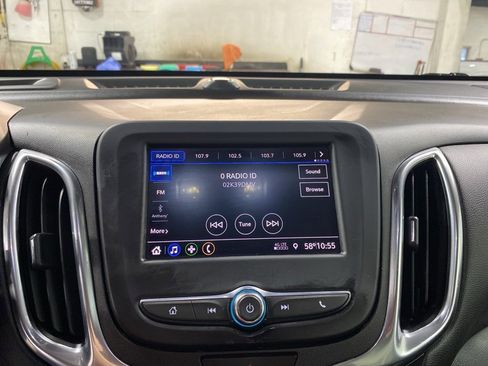 Certified 2020 Chevrolet Equinox LT image 30