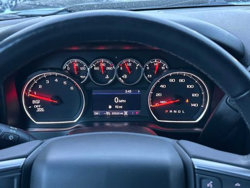 Used 2020 Chevrolet Silverado 1500 LT w/ All-Star Edition image 23