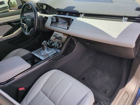 Used 2022 Land Rover Range Rover Evoque SE AWD/4WD image 19