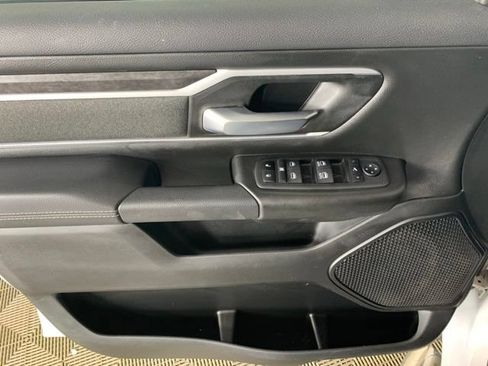 Used 2023 RAM 1500 Big Horn AWD/4WD image 28