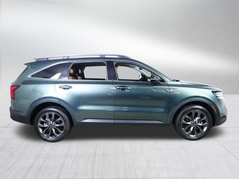 Used 2022 Kia Sorento SX Prestige w/ Rust Color Package image 8