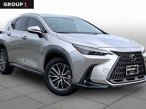 Used 2024 Lexus NX 350 AWD image 3