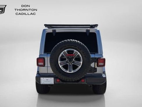 Used 2019 Jeep Wrangler Unlimited Sahara w/ Cold Weather Group AWD/4WD image 4