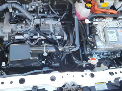 Used 2016 Toyota Prius C Three FWD image 15