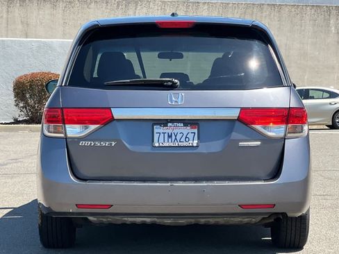 Used 2016 Honda Odyssey SE image 8