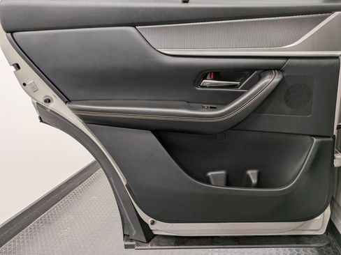 Used 2024 MAZDA CX-90 3.3 Turbo w/ Preferred Package image 22