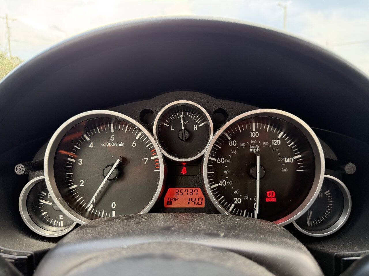 Used 2008 MAZDA MX-5 Miata Grand Touring RWD image 2