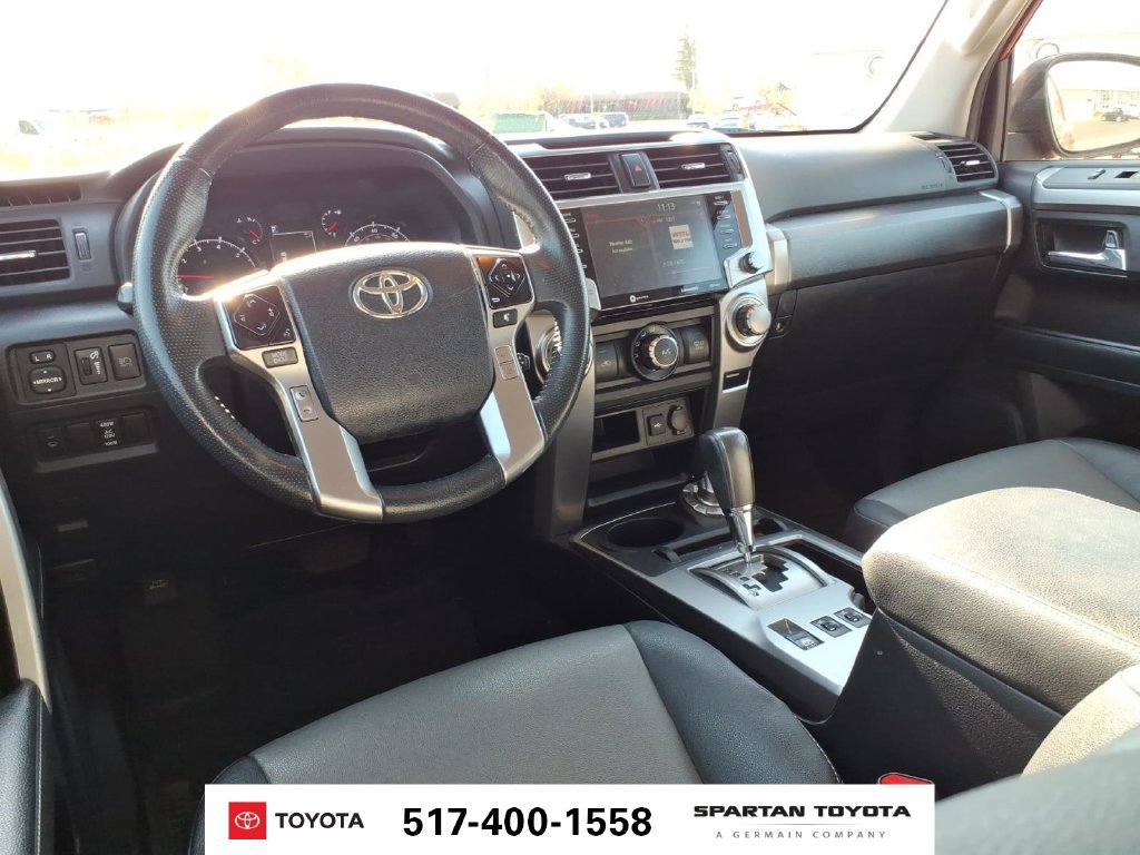 Used 2021 Toyota 4Runner SR5 Premium w/ Moonroof Package AWD/4WD image 12