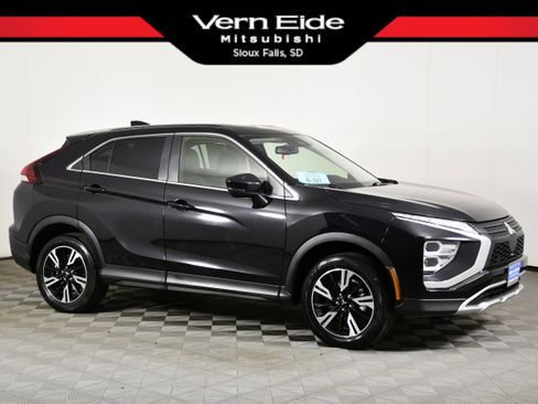 Used 2025 Mitsubishi Eclipse Cross SE AWD/4WD image 1