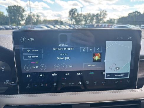 Used 2025 Lincoln Corsair Reserve w/ Jet Appearance Package image 14