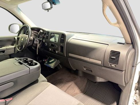 Used 2013 Chevrolet Silverado 1500 LT w/ All-Star Edition AWD/4WD image 21
