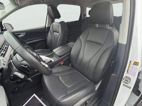 Used 2019 Audi Q7 2.0T Premium Plus AWD/4WD image 19