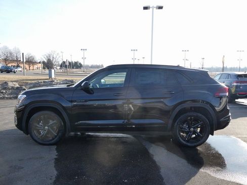 New 2026 Volkswagen Atlas Cross Sport SEL R-Line image 27