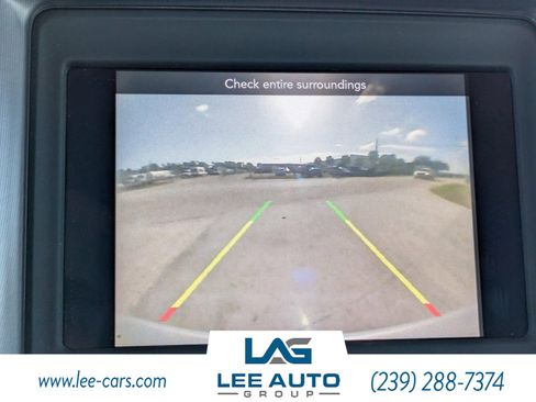 Used 2019 Dodge Charger SXT image 23