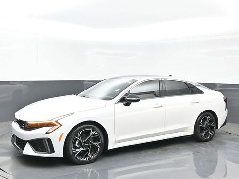 Used 2025 Kia K5 GT-Line w/ GT-Line Premium Package FWD image 2