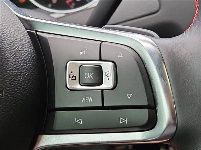 Used 2020 Volkswagen GTI SE FWD image 21