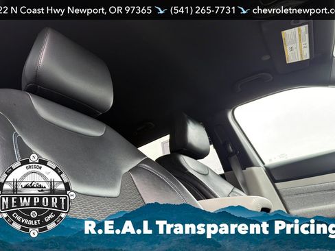 Used 2023 Jeep Compass Latitude AWD/4WD image 17