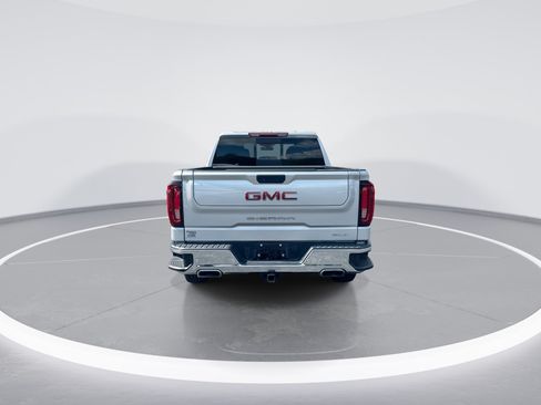 Used 2021 GMC Sierra 1500 SLT w/ SLT Premium Plus Package AWD/4WD image 8